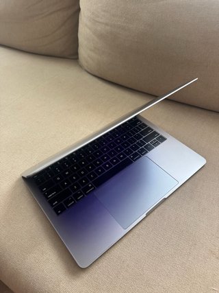 MacBook Pro 13 2017 8GB 128GB SSD