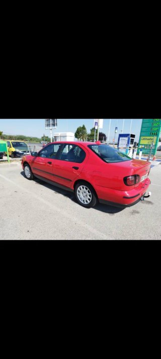 Nissan Primera 2001