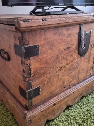 Baúl antiguo de madera maciza,Vintage y decorativo