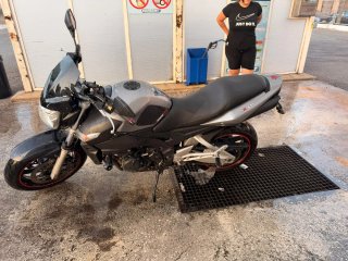 Suzuki GSR 600 Naked
