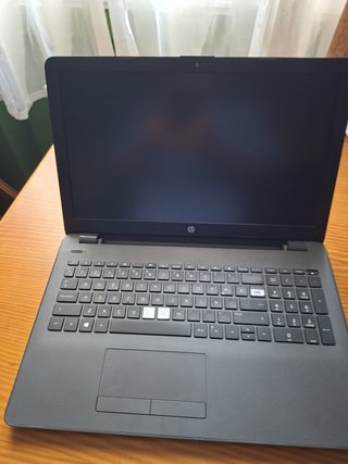 Laptop HP 255, RAM 4GB, 449 GB almacenamiento