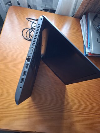 Laptop HP 255, RAM 4GB, 449 GB almacenamiento