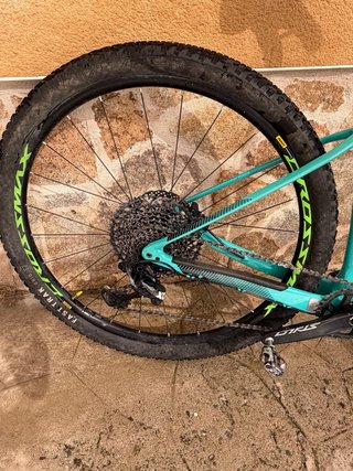 Bicicleta Orbea Alma 29 M25 Carbono Talla M