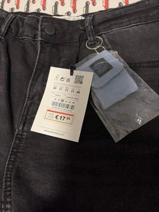 Pantalón corto Pull&Bear Slim Negro Talla M