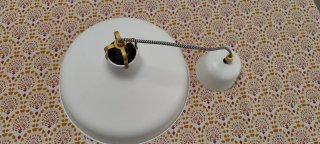 Lámpara colgante Ikea blanca y dorada