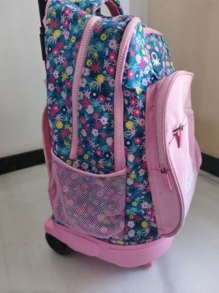 Mochila Benetton con carro y ruedas