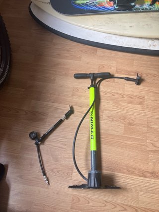 Specialized Enduro Roja
