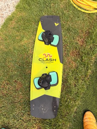 Tabla Kite Clash