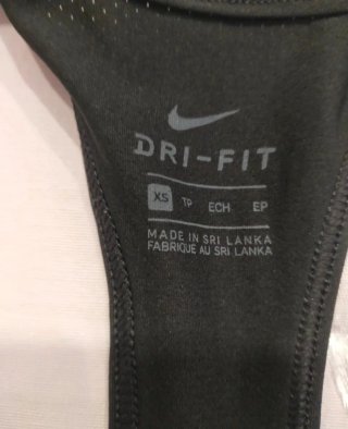 Canotta Nike donna nera e oro taglia XS