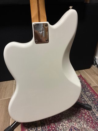 Fender Jazzmaster MiM con mejoras