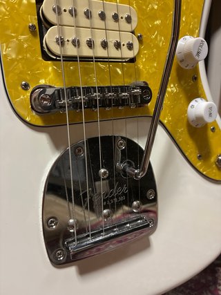 Fender Jazzmaster MiM con mejoras