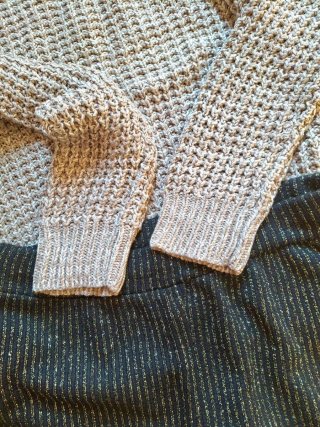Conjunto Pantalón y Suéter Talla M beige