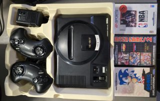 Sega Mega Drive 2 controller + 3 giochi