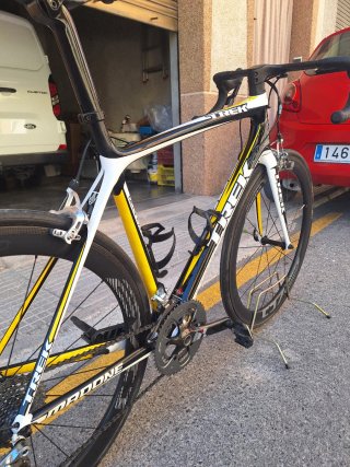 Trek Madone - Bicicleta de carretera
