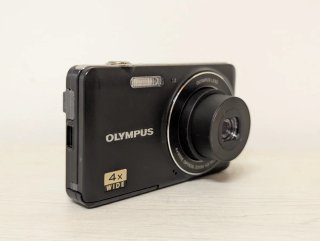 Cámara Olympus D 735 Negra