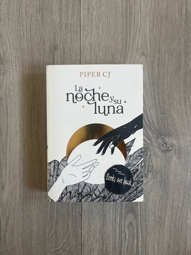 La noche y su luna