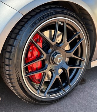 Mercedes-Benz a45s 2020