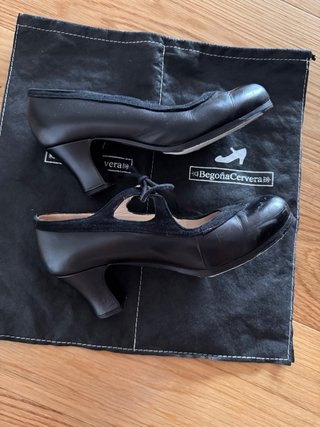 Zapatos Flamenco Begoña Cervera Negros