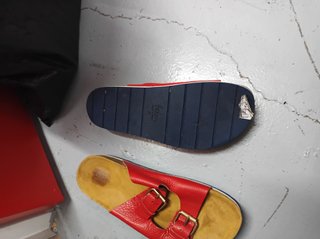 Chanclas rojas Tommy Hilfiger