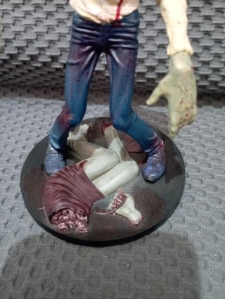 Action Figure Zombie McFarlane Toys Movie Maniacs