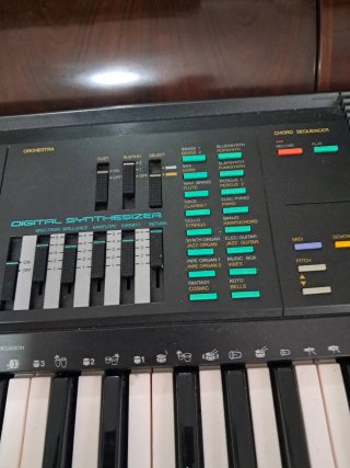 Yamaha PSR-36 Teclado Electrónico