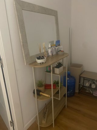 Mueble recibidor con espejo