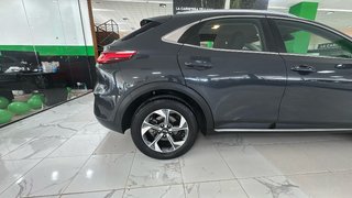 Kia XCeed 1.6 MHEV Drive iMT 100 kW (136 CV)
