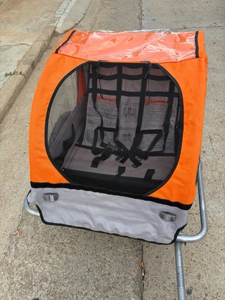 Remolque para bicicleta infantil