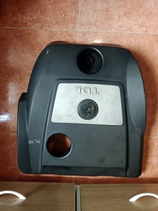 Tapa motor Seat León TDI ARL