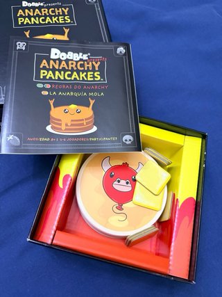 Dobble Anarchy Pancakes Juego de Cartas
