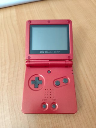 Nintendo Game Boy Advance SP Roja y juego