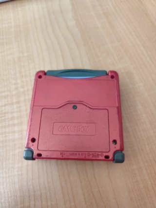 Nintendo Game Boy Advance SP Roja y juego