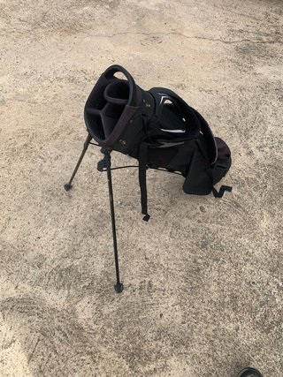 Bolsa de golf Inesis negra
