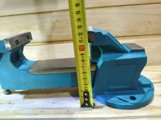 Tornillo de banco FAHER 80mm Hierro Forjado