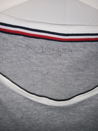 Camiseta Tommy Hilfiger original Talla XL