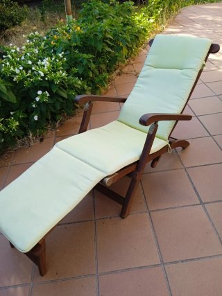 2 Tumbonas de madera plegable