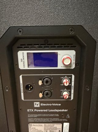 Altavoces amplificados