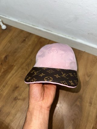 Gorra Louis Vuitton Rosa y Marrón