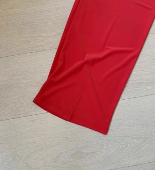 Completo elegante rosso corallo