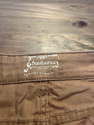 Falda Stradivarius Talla 34 Marrón