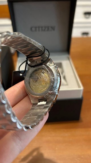Citizen Tsuyosa Morada 37mm Automático