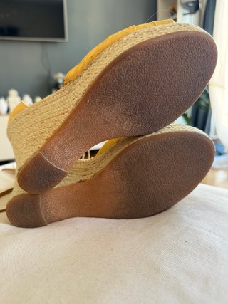 Sandalias cuña Tommy Hilfiger amarillas
