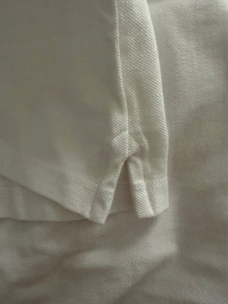 Polo Blanco Silbon con Ribete Azul Marino Talla L