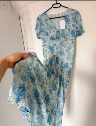 Vestido midi floral manga corta