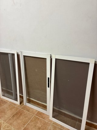 Ventanas y mosquiteras