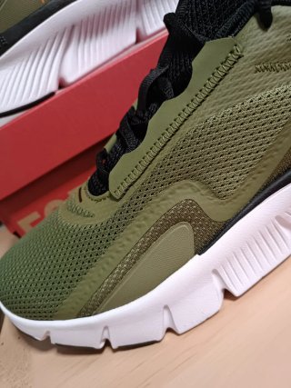 Zapatillas Puma Talla 44.5 Verde/Negro