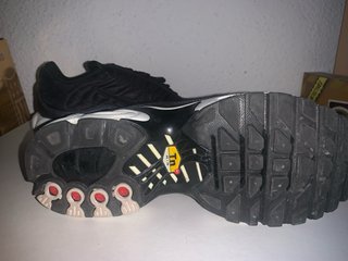 Nike Air Max Plus TNOriginales Negras/Blancas 37,5