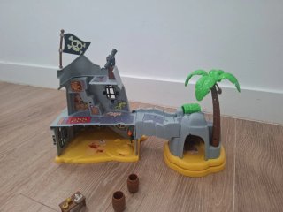Pinypon Isla Pirata con Accesorios
