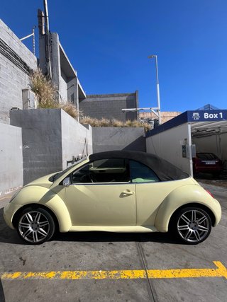 Volkswagen Beetle 2003