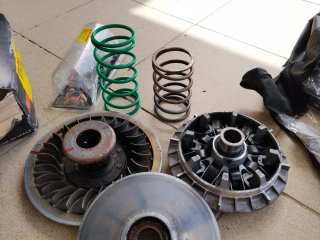 Variador y embrague TMAX 530